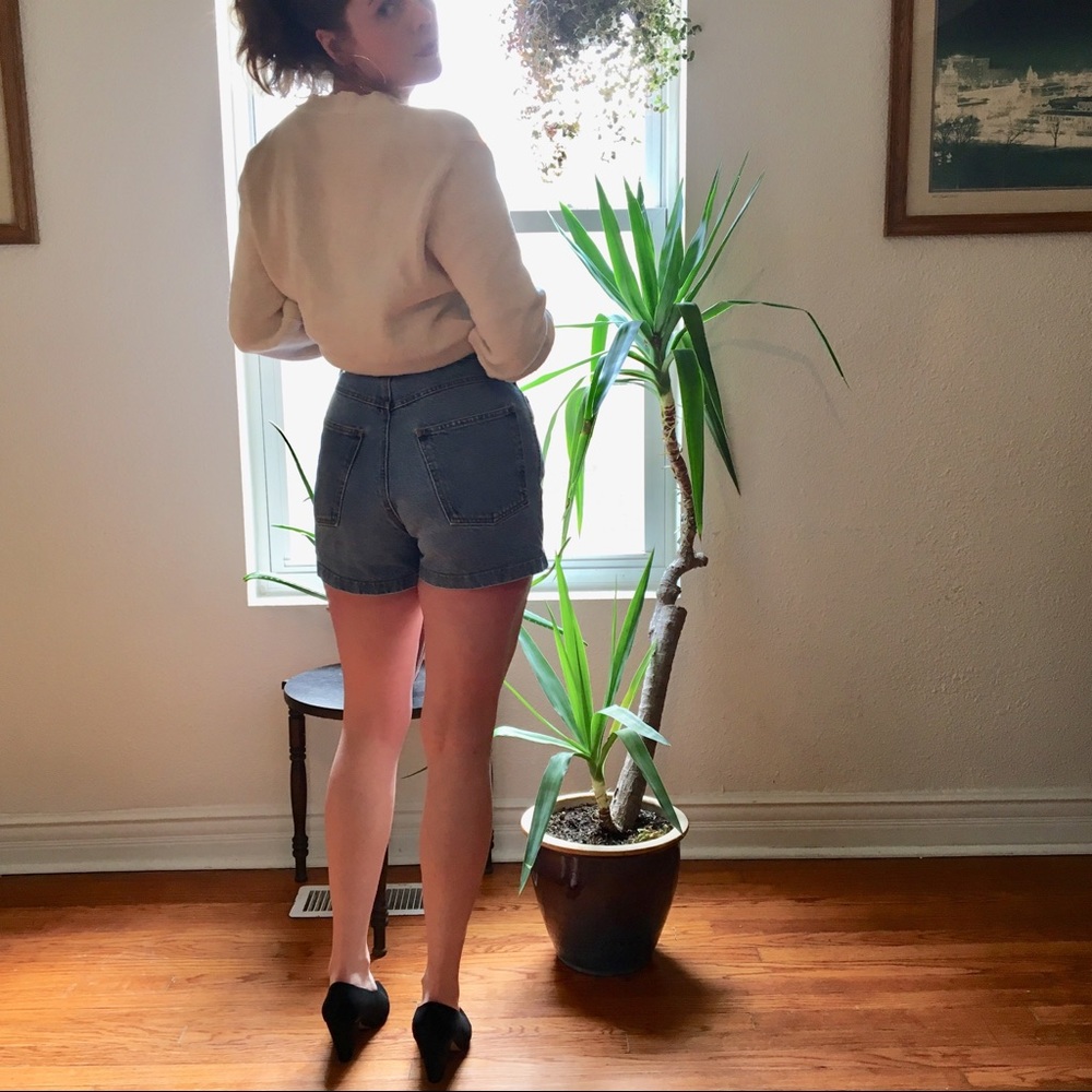 90’s Vintage High Waisted Shorts